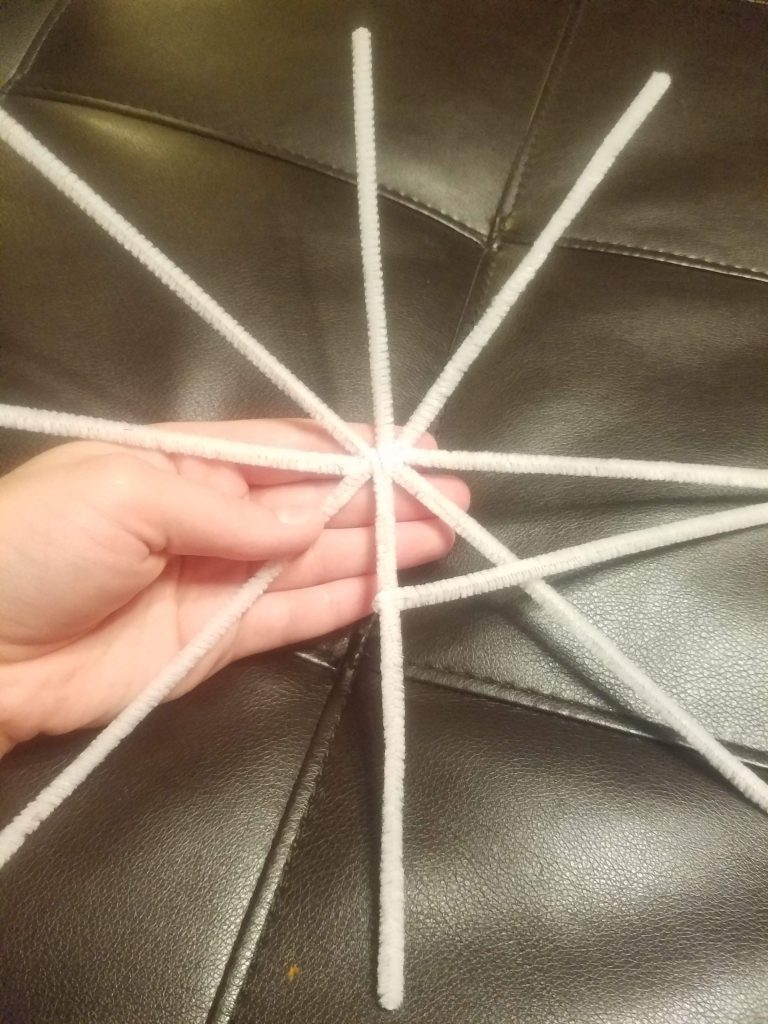 how to make a spider web with pipe cleaners