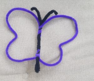 how to play pictionary with pipe cleaners - butterfly