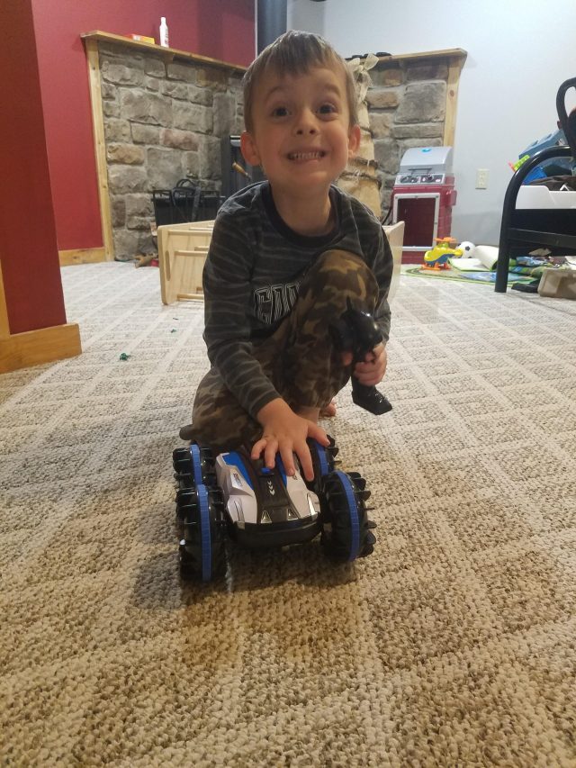 https://momscollab.com/wp-content/uploads/2020/05/RC-stunt-car-for-5-year-old-boy-scaled-e1589226864992.jpg